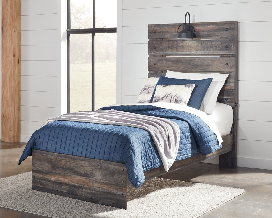 Drystan Panel Bed