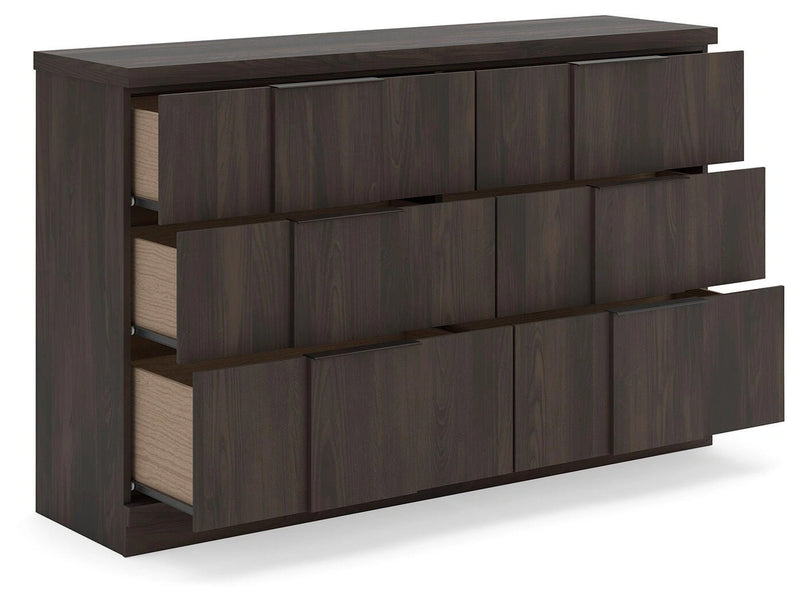 Shaehartin Bedroom Set