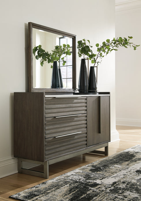 Arkenton King Panel Bed with Mirrored Dresser and Chest