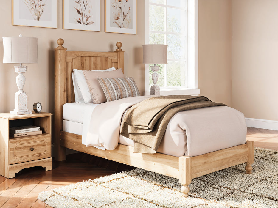 Aleaport  Panel Bed