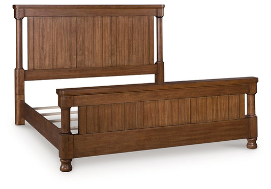 Rowlenstown King Poster Bed
