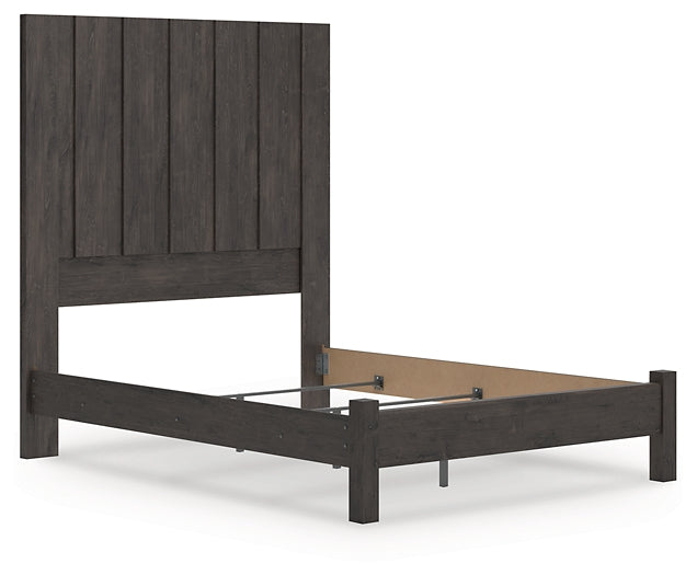 Queen Panel Bed with Mirrored Dresser, Chest and Nightstand